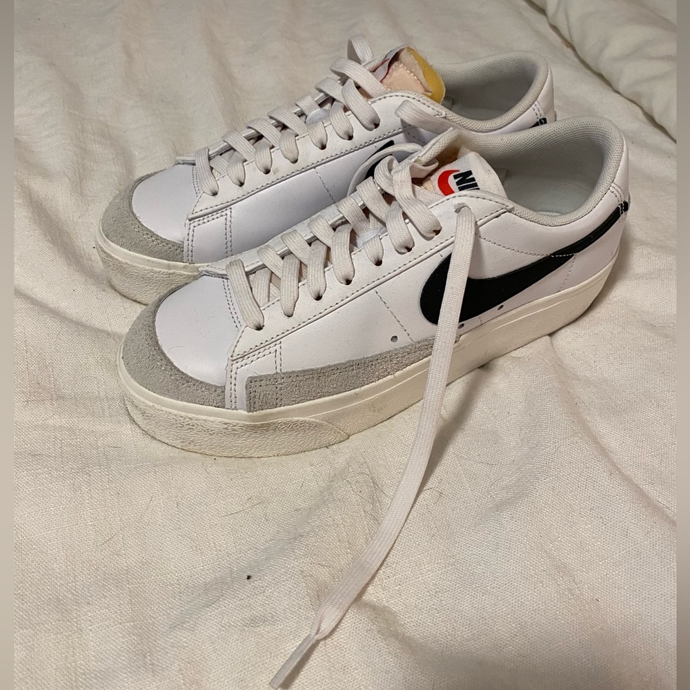 Nike Blazer Low Platform Women’s 7
